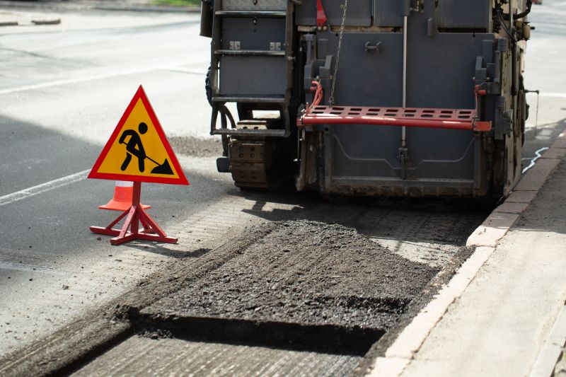 Asphalt Cutting